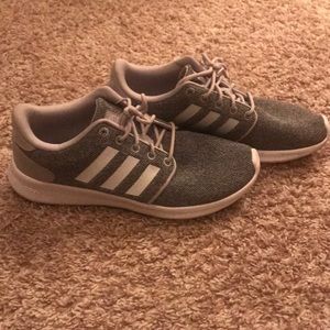 Adidas tennis shoes